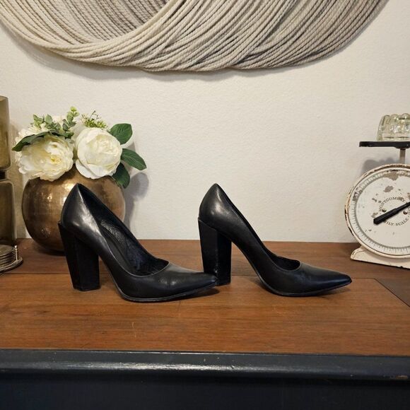 Zoe Wittner Design "The Lover" Chunky Bock Leather Heels Sz 37 (US-6.5) - Picture 4 of 10
